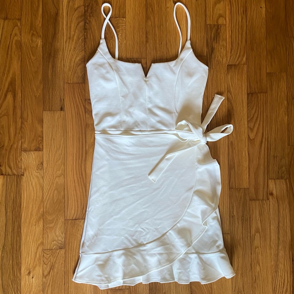 TOBI Ruffle Wrap Mini Dress in Ivory size Small